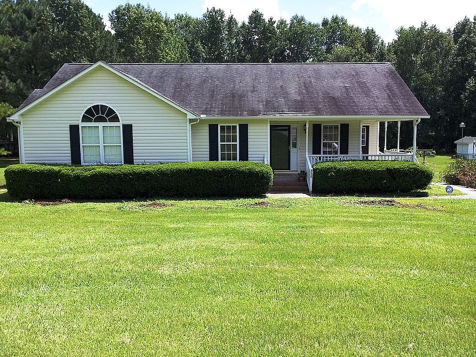 1st image of 330 Wyndfall Ln