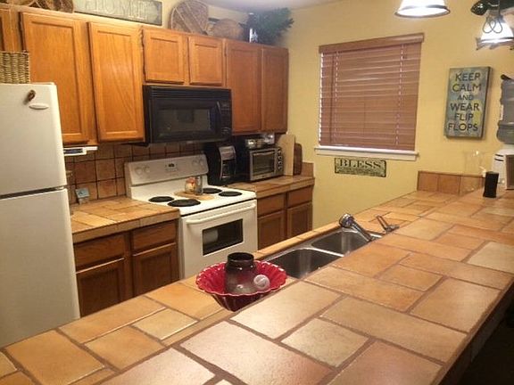 4th image of 121 E Retama St #3-B