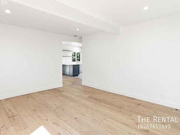 5th image of 4117 Barrett Rd