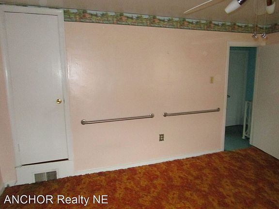 4th image of 1137 E Cheltenham Ave