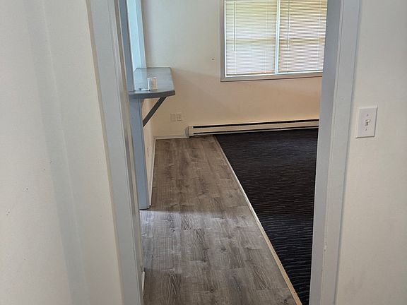 3rd image of 13 White Oak Rd #D
