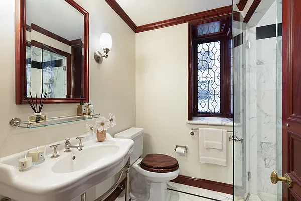 Rented by Sotheby's International Realty | media 19