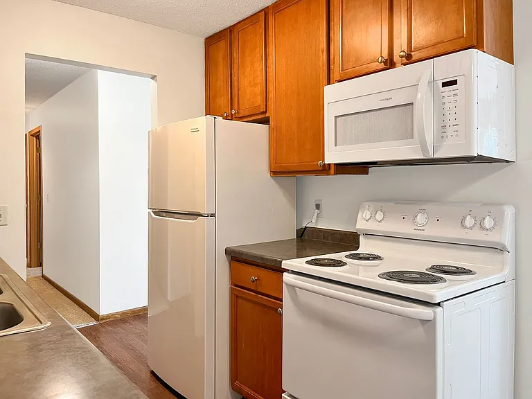 View Pointe Apartments — Photo 22