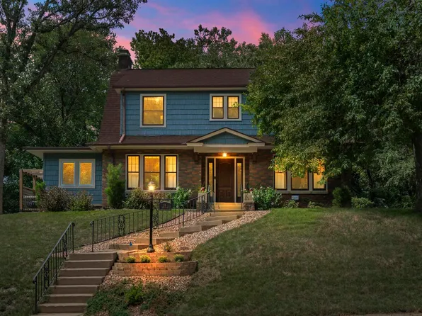 14 Kenwood Ave, Davenport, IA 52803