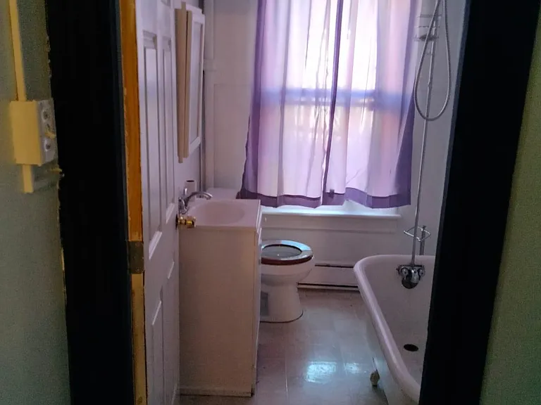 110 S Locust St #2 — Photo 5