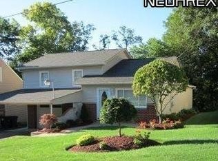 676 Lurie Ave, Akron, OH 44306