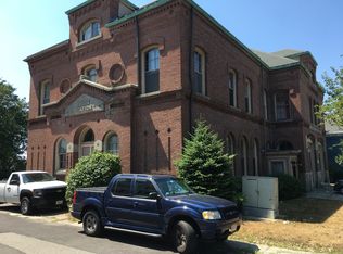 77 Freedom St #3E, Fall River, MA 02724