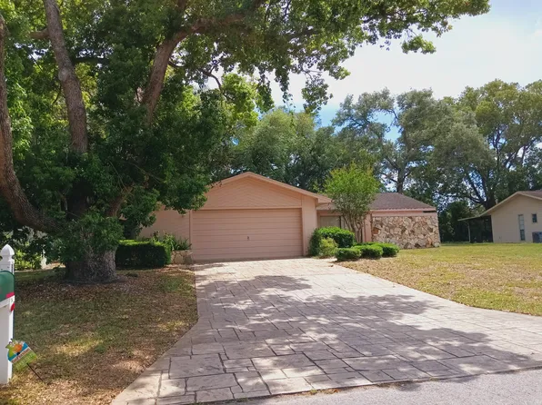 9046 Blackstone St, Spring Hill, FL 34608