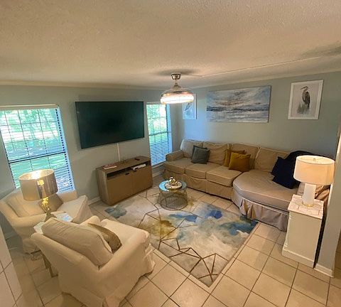 2nd image of 30 Mathews Dr APT 414
