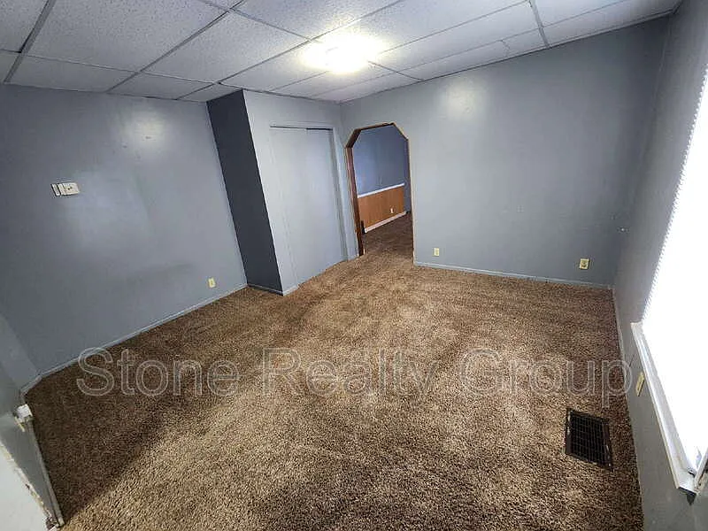 Studio, 1.0 bath, $650 — Photo 3