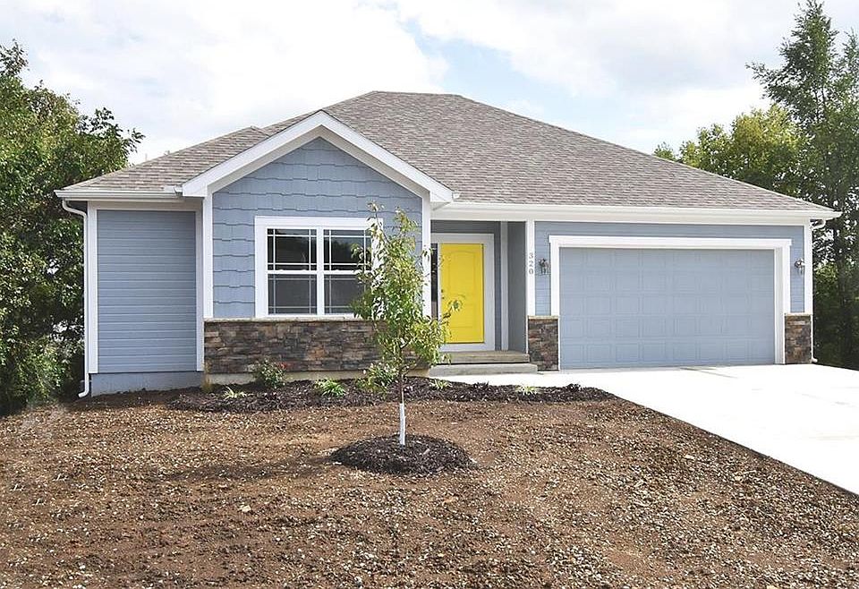 1st image of 320 Fairview Cir