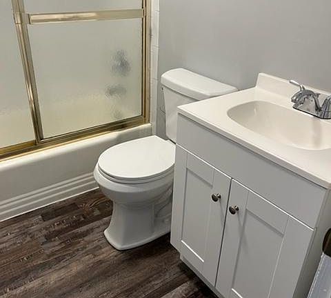 5th image of 354 Kingsland Ave