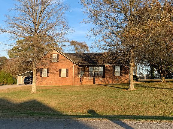5th image of 320 Susie Dr