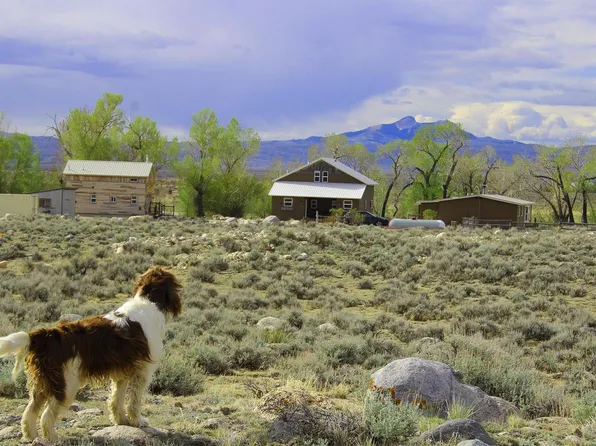 52 Road 8uc, Powell, WY 82435