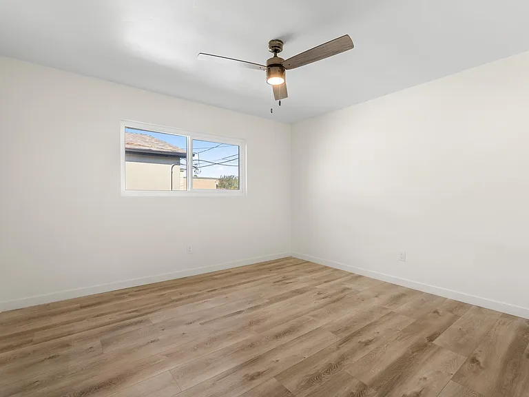 4133 Wabash Ave #7 — Photo 9