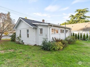 543 Dayton St, Edmonds, WA 98020