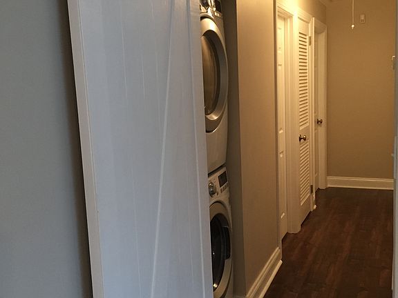 Washer/dryer conveys.