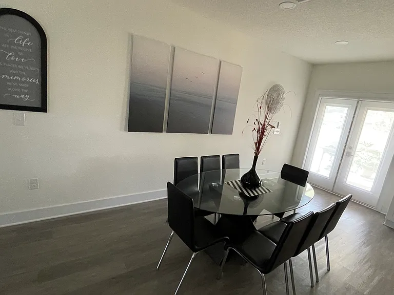 5487 Dallas Ct — Photo 8
