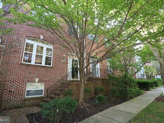 3rd image of 308 Garden View Sq