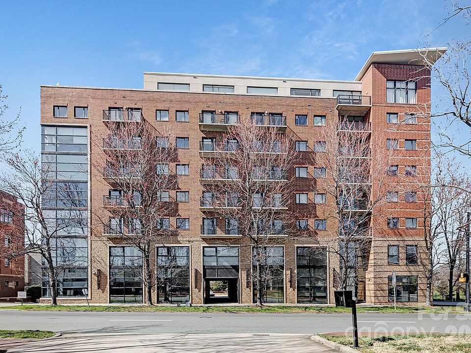 1st image of 715 N Church St Unit 816