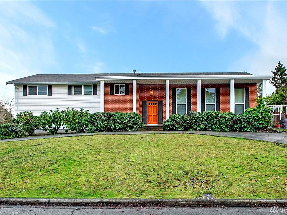 1st image of 1311 Coral Dr