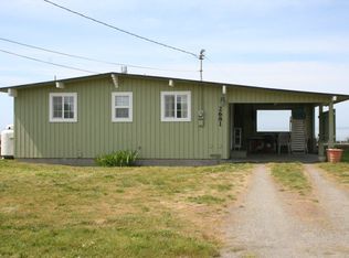 2681 W Beach Rd, Oak Harbor, WA 98277
