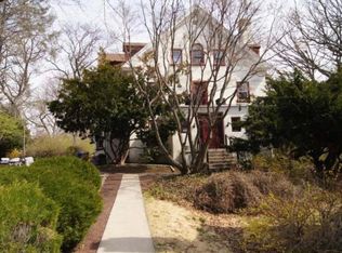 317 Harrison Ave #F, Elkins Park, PA 19027