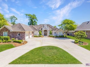 326 Chateau Jon, Denham Springs, LA 70726