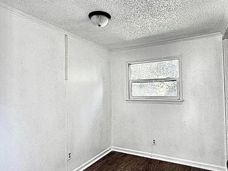 360 Arrowood Rd — Photo 5