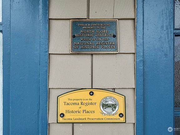 3rd image of 812 N I Street