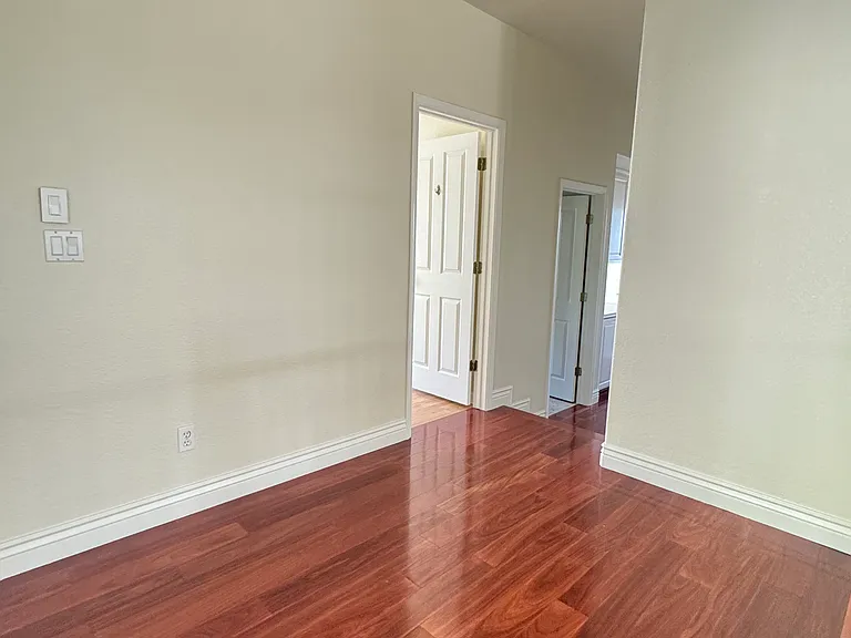 25178 Century Oaks Cir — Photo 32