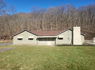 1730 Dime Rd, Vandergrift, PA 15690