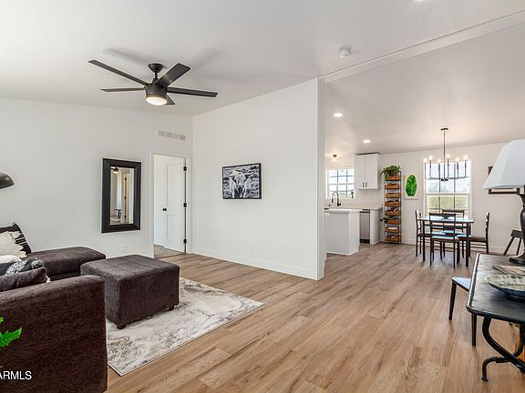 5th image of 3427 N DATURA Court