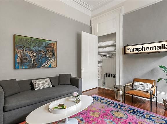5th image of 1020 Race St #4