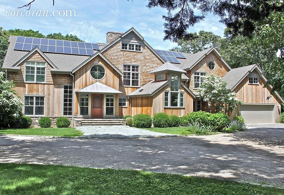 1st image of 6 Oak Dr
