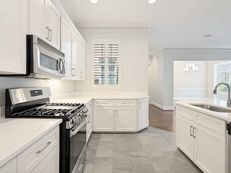 3967 Travis St — Photo 13