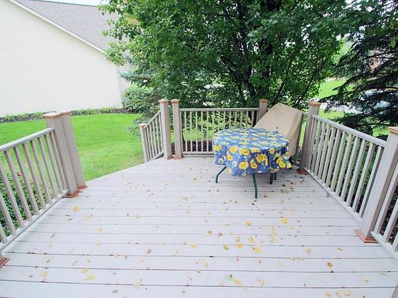 4th image of 3124 Harbor Dr