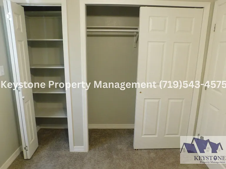 1410 Spruce St — Photo 8