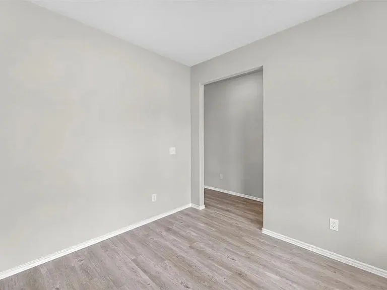 8213 Red Spruce St — Photo 24