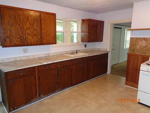 3rd image of 1413 Galtier St