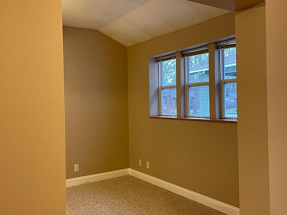 4th image of 451 Ethel Ave SE Floor 1