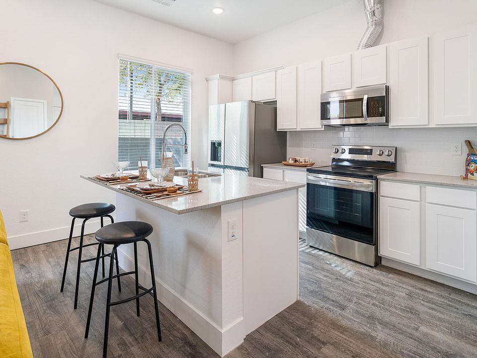 1st image of 499 W Missouri Ave #101