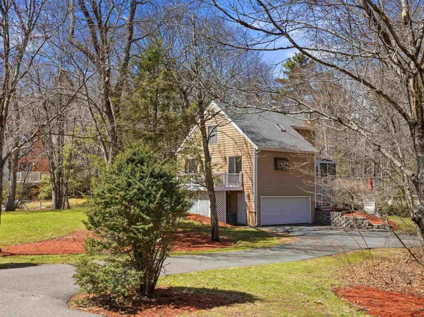 10 Hunter Drive, Derry, NH 03038