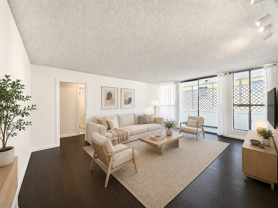 1111 Euclid St