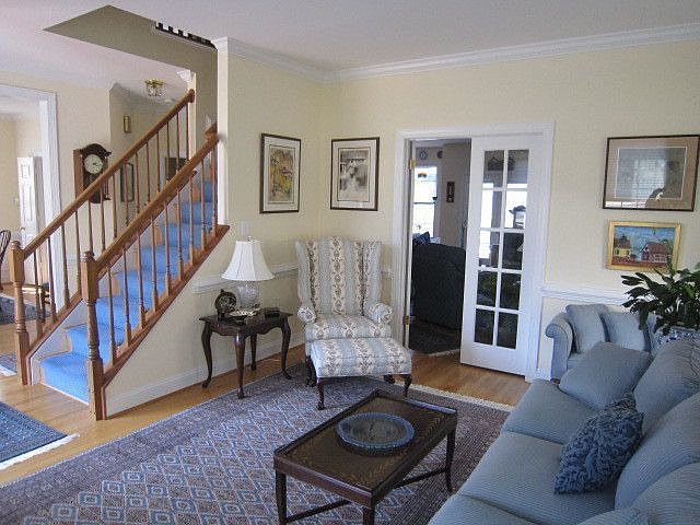 2nd image of 5317 N Carlin Springs Rd