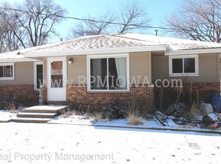 4810 NW 50th St, Des Moines, IA 50310