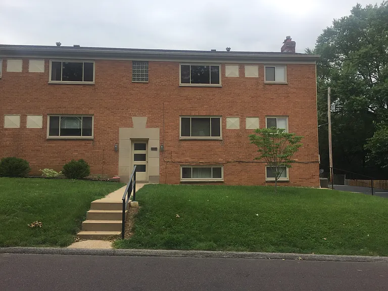 1223 Elm Dr #LL — Photo 1