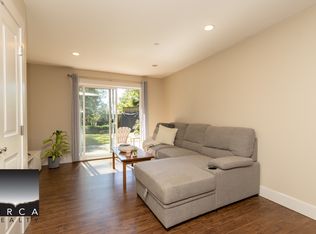 717 Westmoreland Cres, North Vancouver, BC