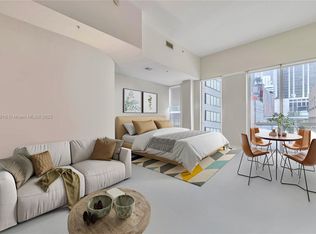 253 NE 2nd St APT 220, Miami, FL 33132