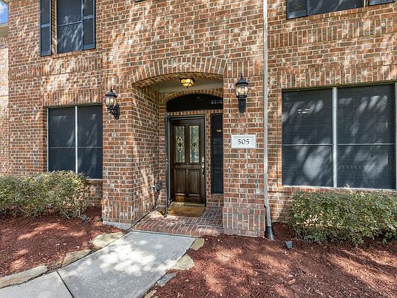 5th image of 505 Cottage Grove Ct